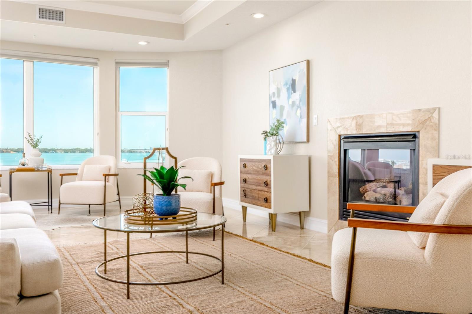 Image 8 of 82 For 220 108th Avenue 304