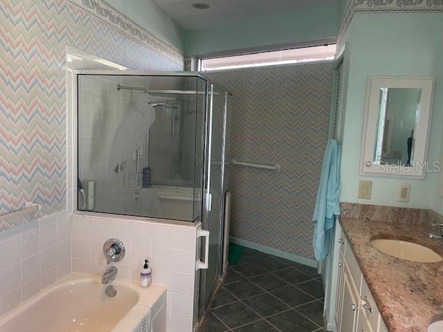 Image 23 of 29 For 6823 Greenbrier Drive