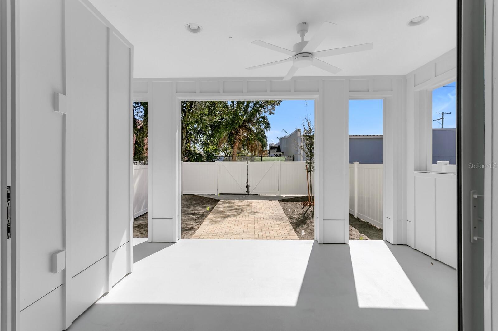 Image 16 of 32 For 2140 Chestnut Street