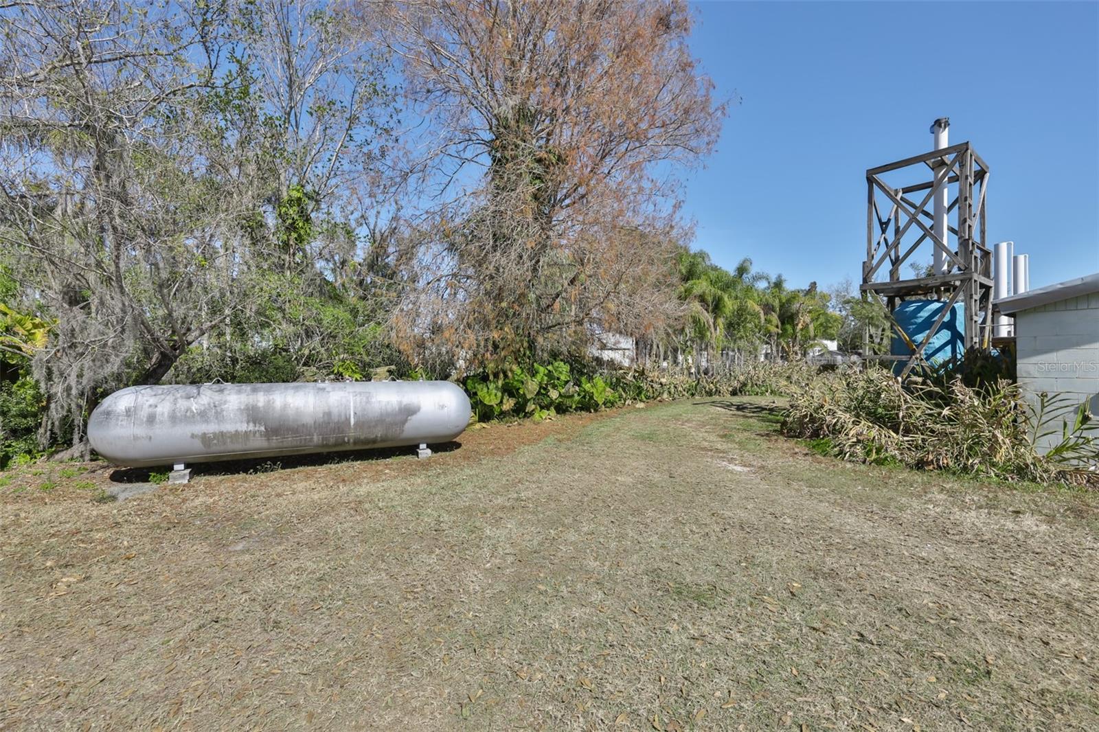 Image 62 of 94 For 20112 Hobbs Road