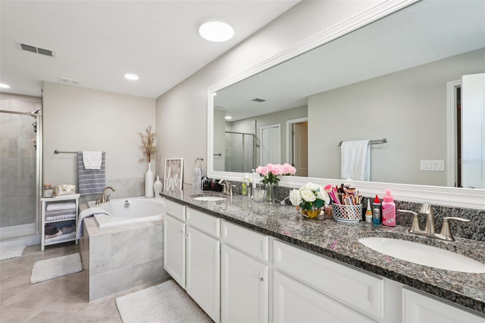 Image 21 of 35 For 1306 White Fox Run