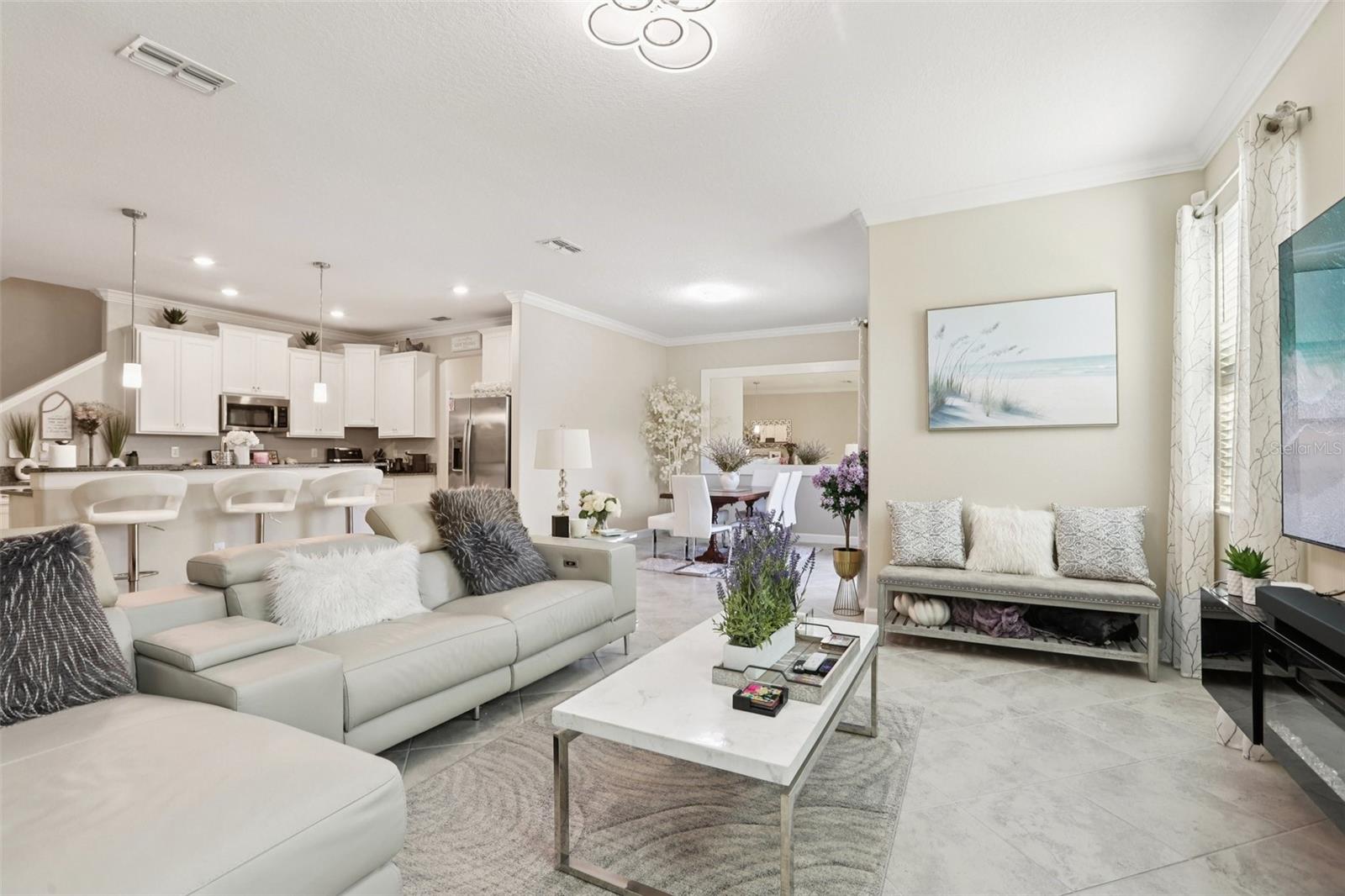 Image 4 of 35 For 1306 White Fox Run