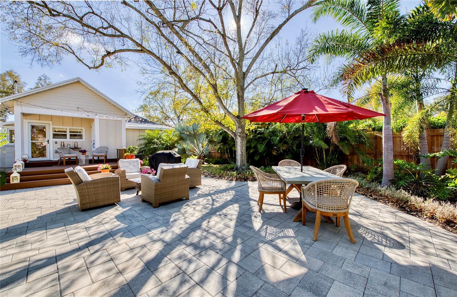 Image 28 of 58 For 209 35th Avenue N