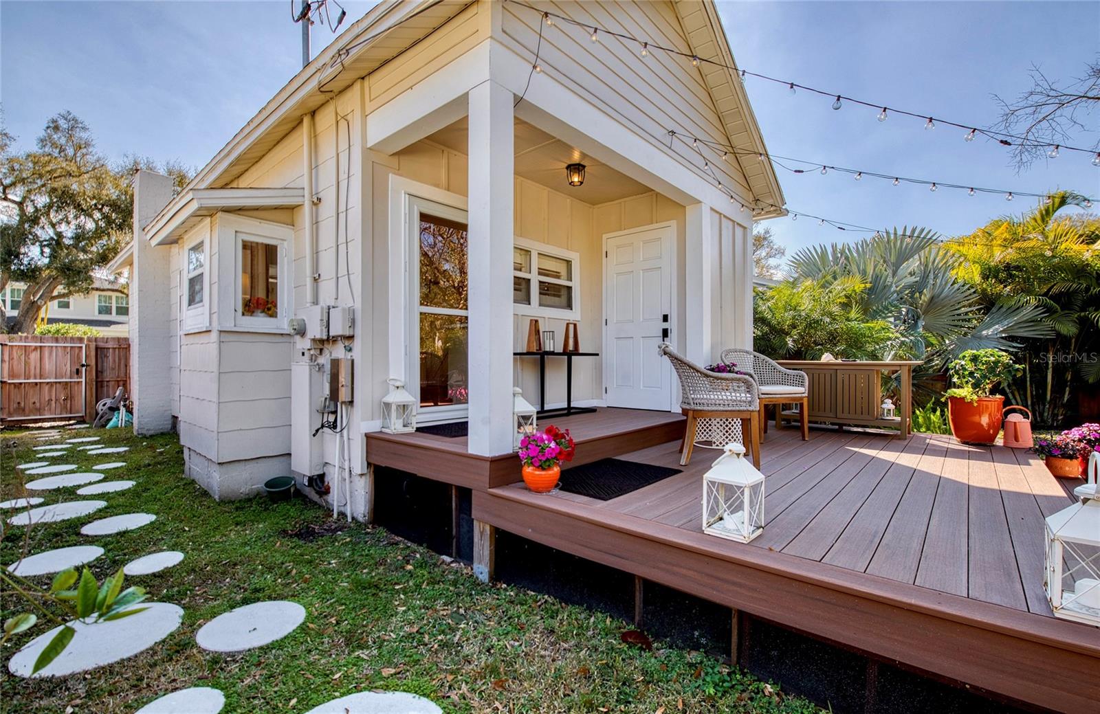 Image 32 of 58 For 209 35th Avenue N