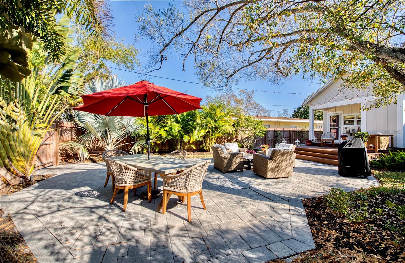 Image 4 of 58 For 209 35th Avenue N