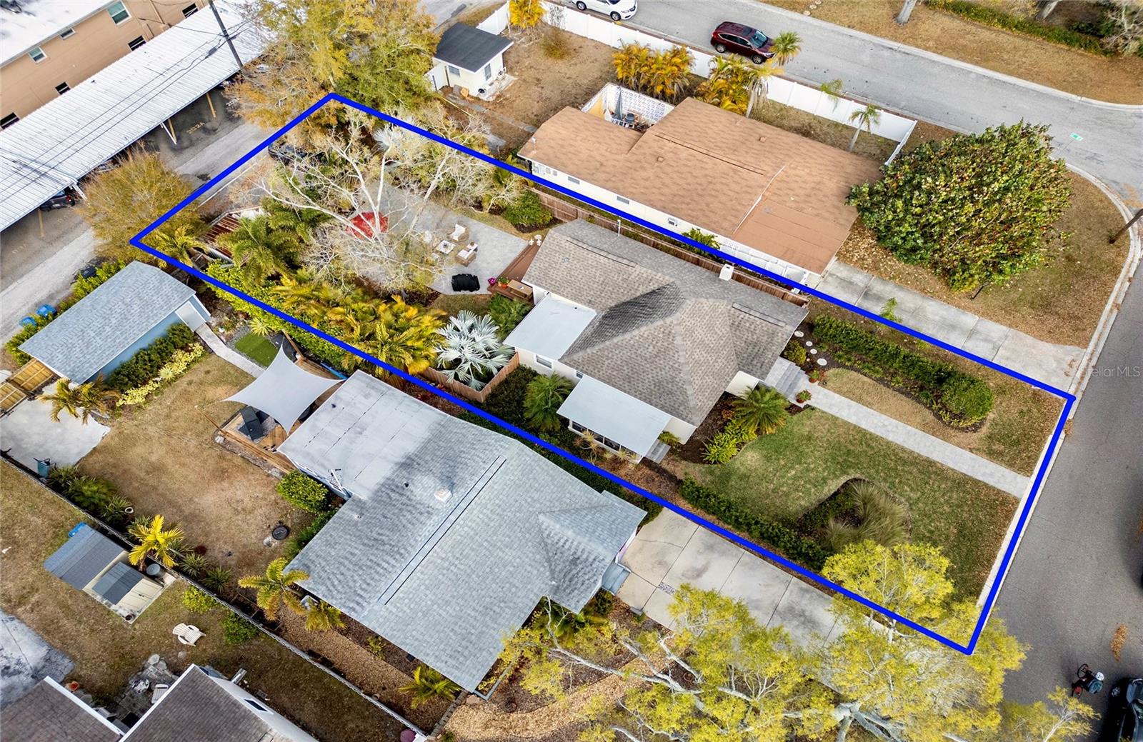 Image 49 of 58 For 209 35th Avenue N