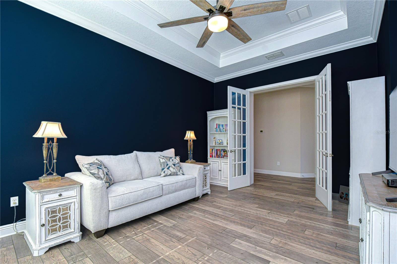 Listing photo id 22 for 6005 Sparrowhead Way