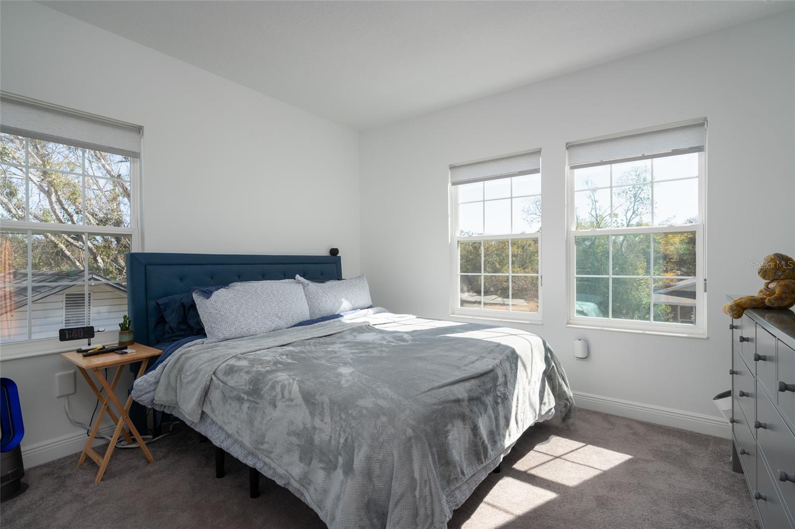 Image 21 of 36 For 4111 4th Avenue N