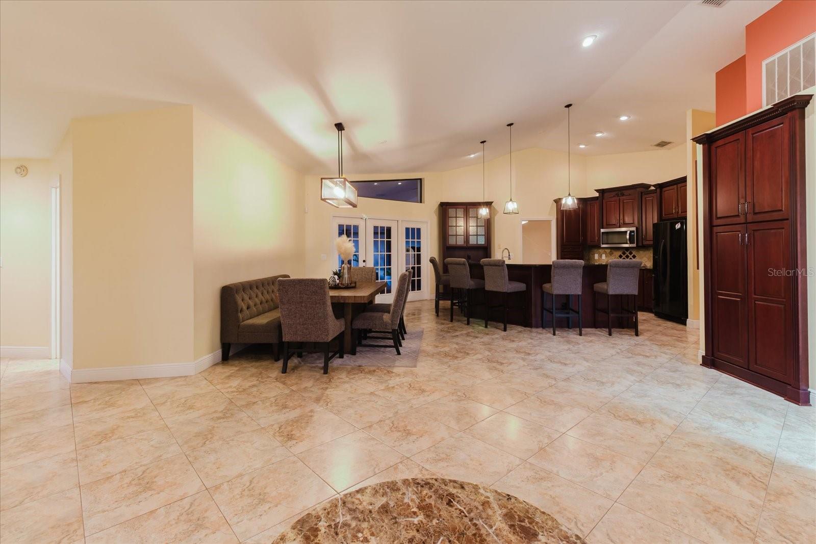 Image 30 of 71 For 5617 Fieldspring Avenue