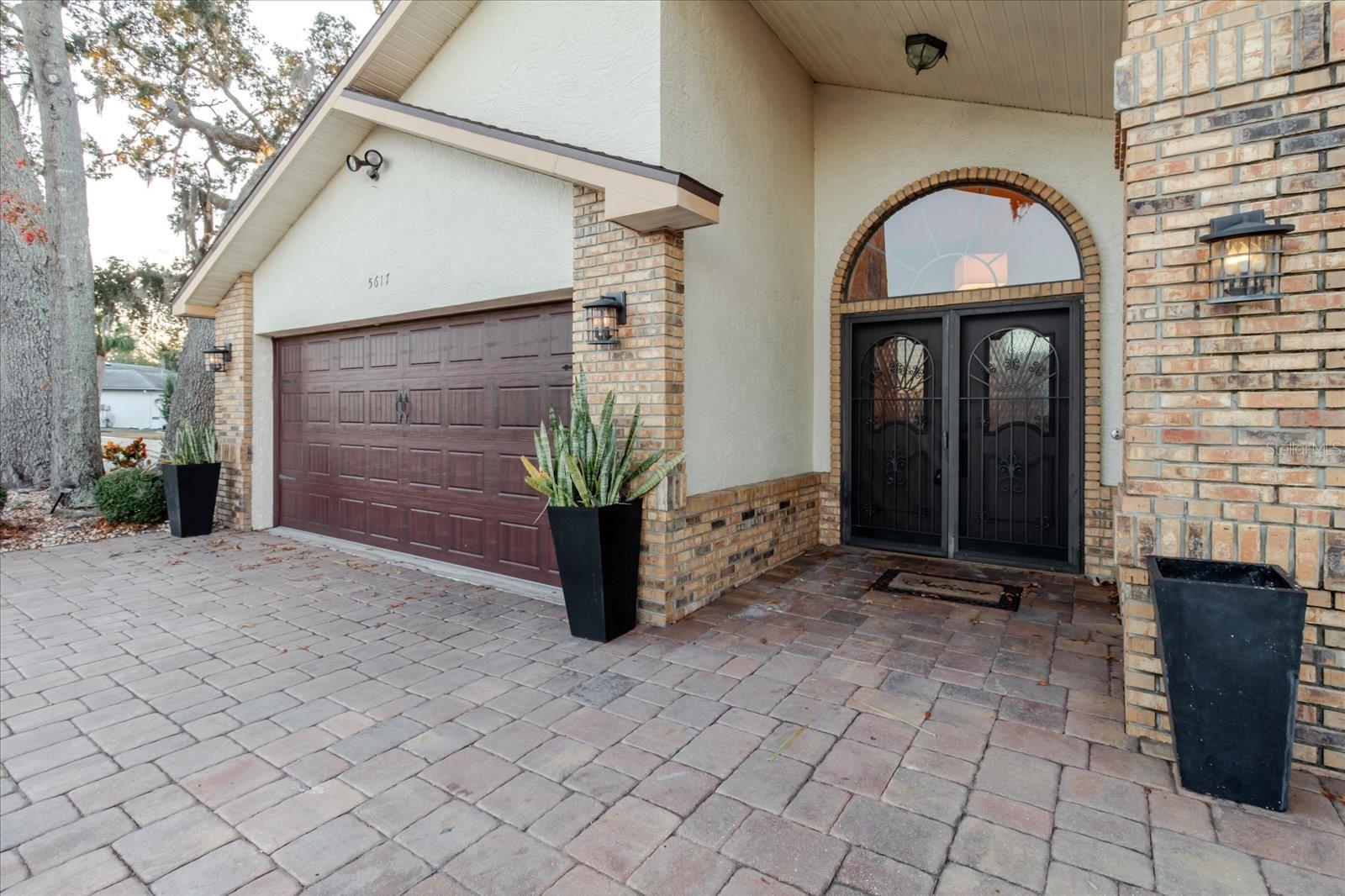 Image 4 of 71 For 5617 Fieldspring Avenue