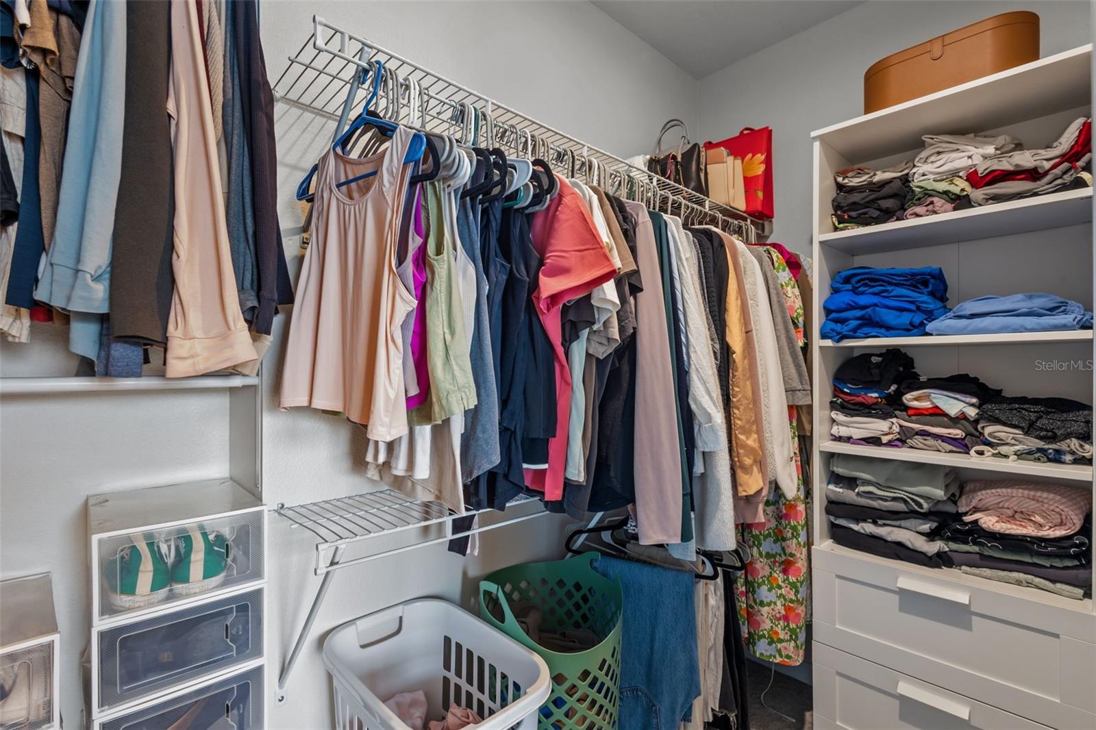 Image 19 of 44 For 15416 Caravan Avenue