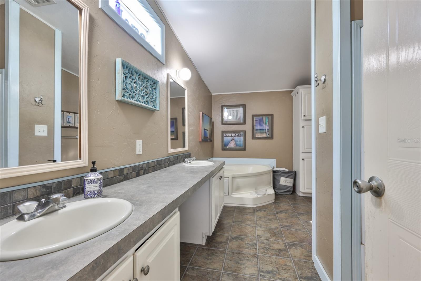 Image 50 of 97 For 20112 Hobbs Road