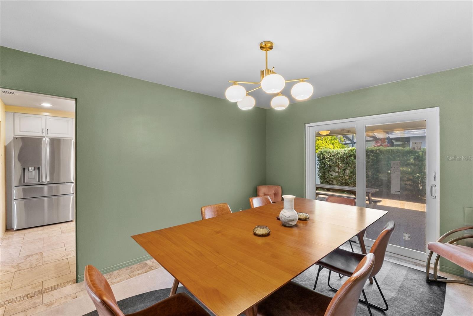 Image 14 of 44 For 1191 87th Avenue N