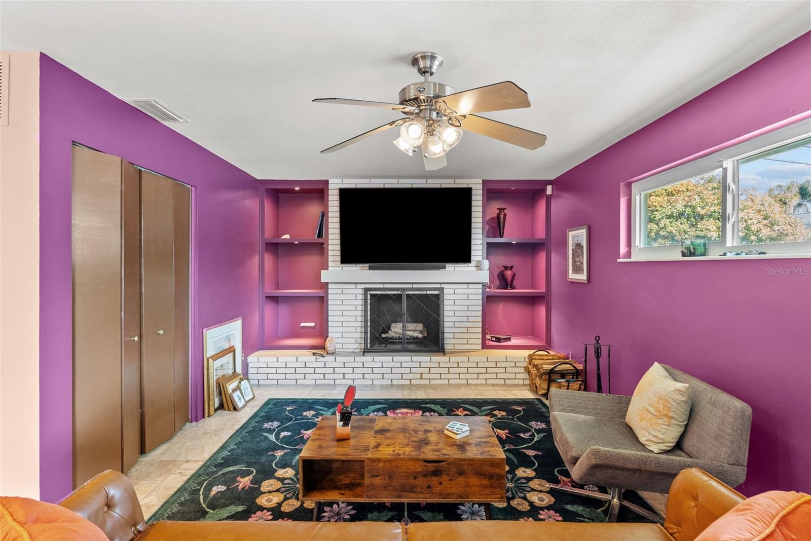 Image 18 of 44 For 1191 87th Avenue N