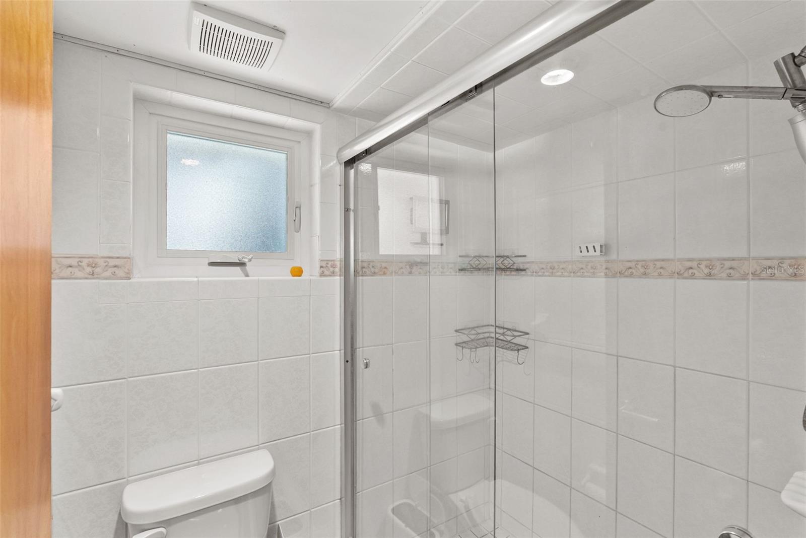 Image 30 of 44 For 1191 87th Avenue N