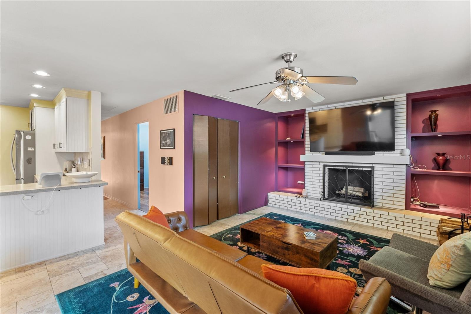 Image 5 of 44 For 1191 87th Avenue N