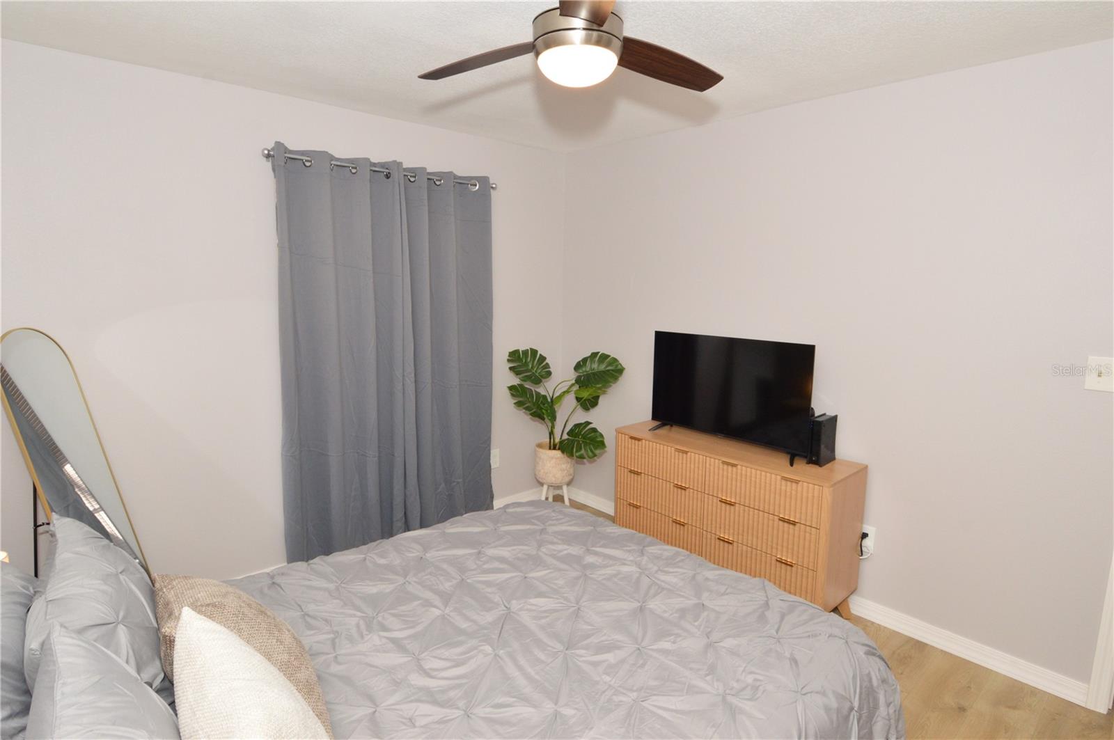 Image 23 of 100 For 8653 Fancy Finch Drive 104(furnis