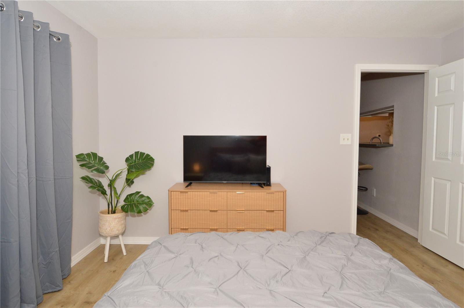 Image 35 of 100 For 8653 Fancy Finch Drive 104(furnis