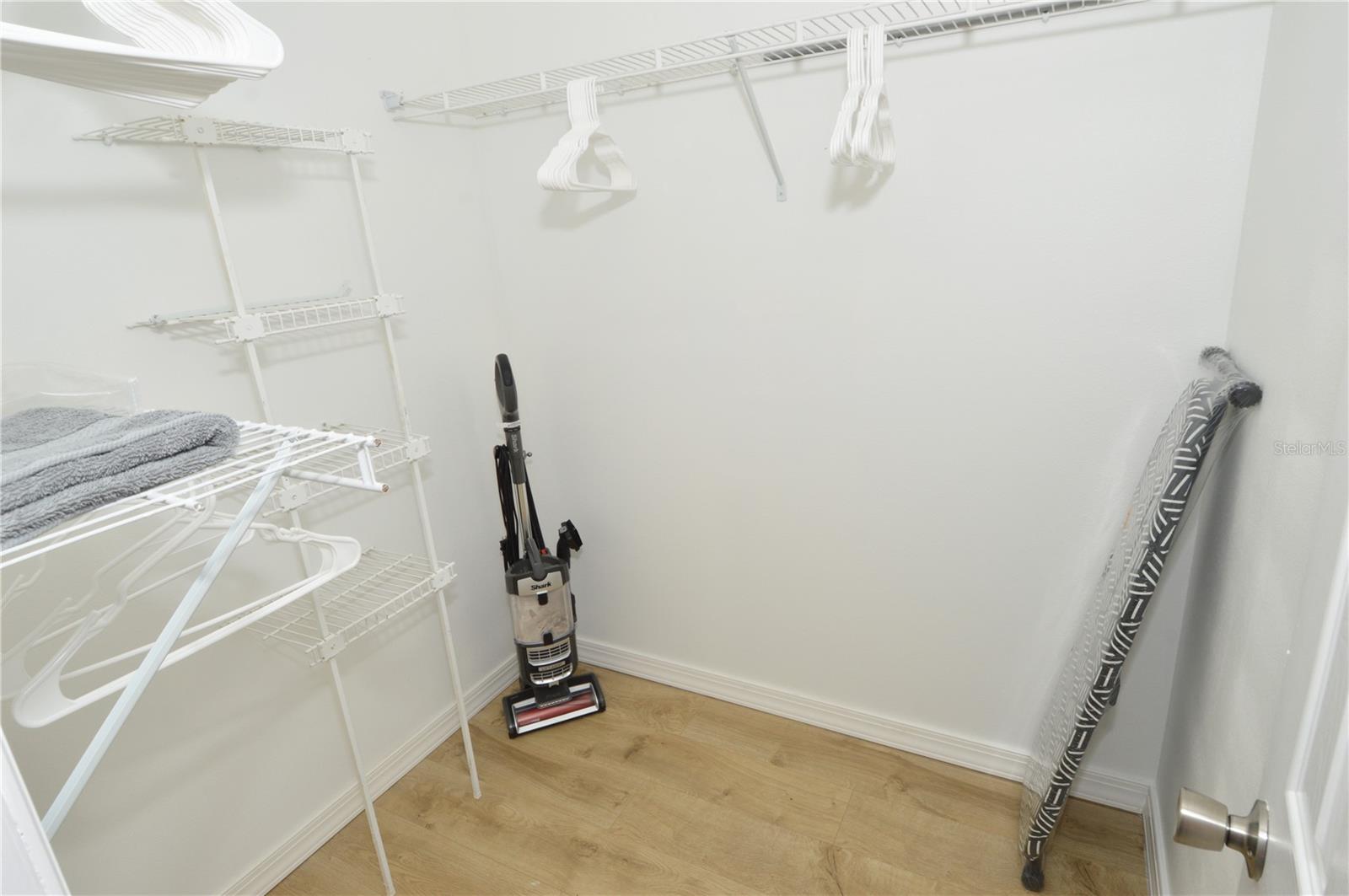 Image 48 of 100 For 8653 Fancy Finch Drive 104(furnis