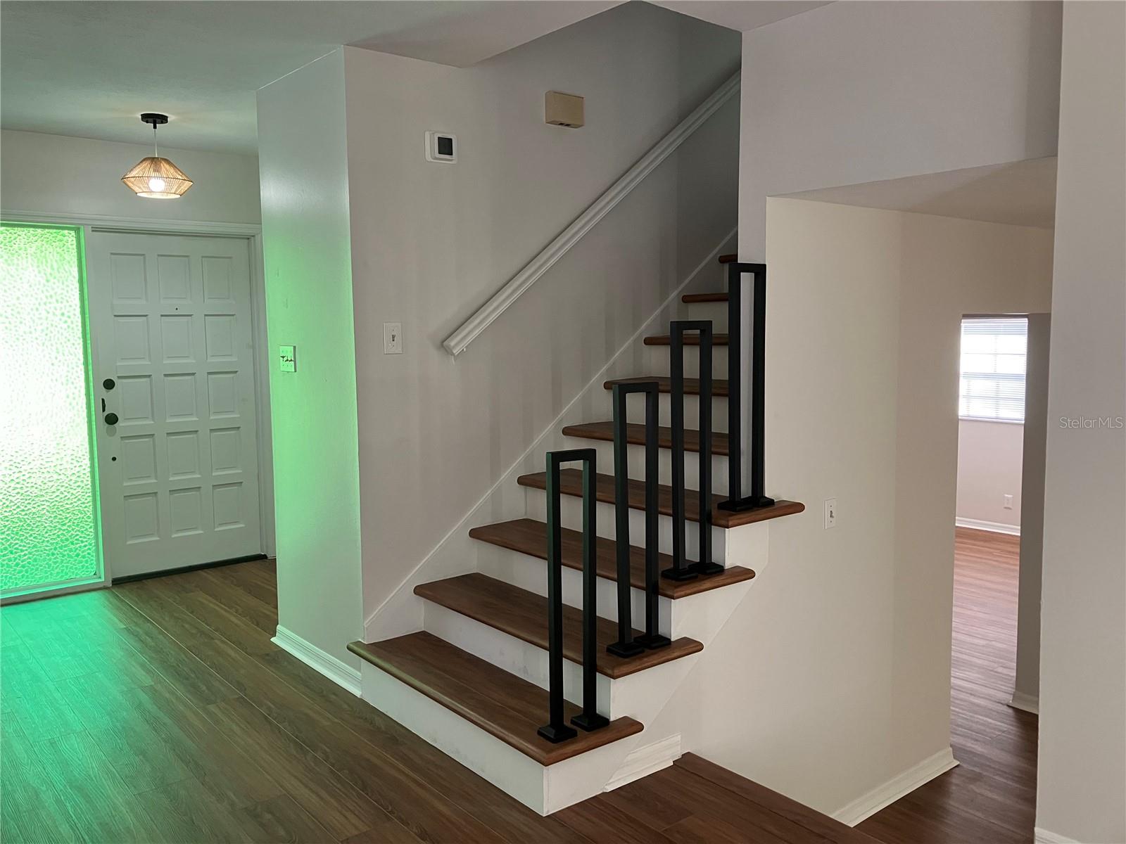 Image 2 of 15 For 514 Crestover Drive