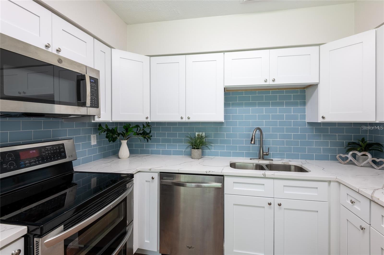 Image 6 of 15 For 514 Crestover Drive