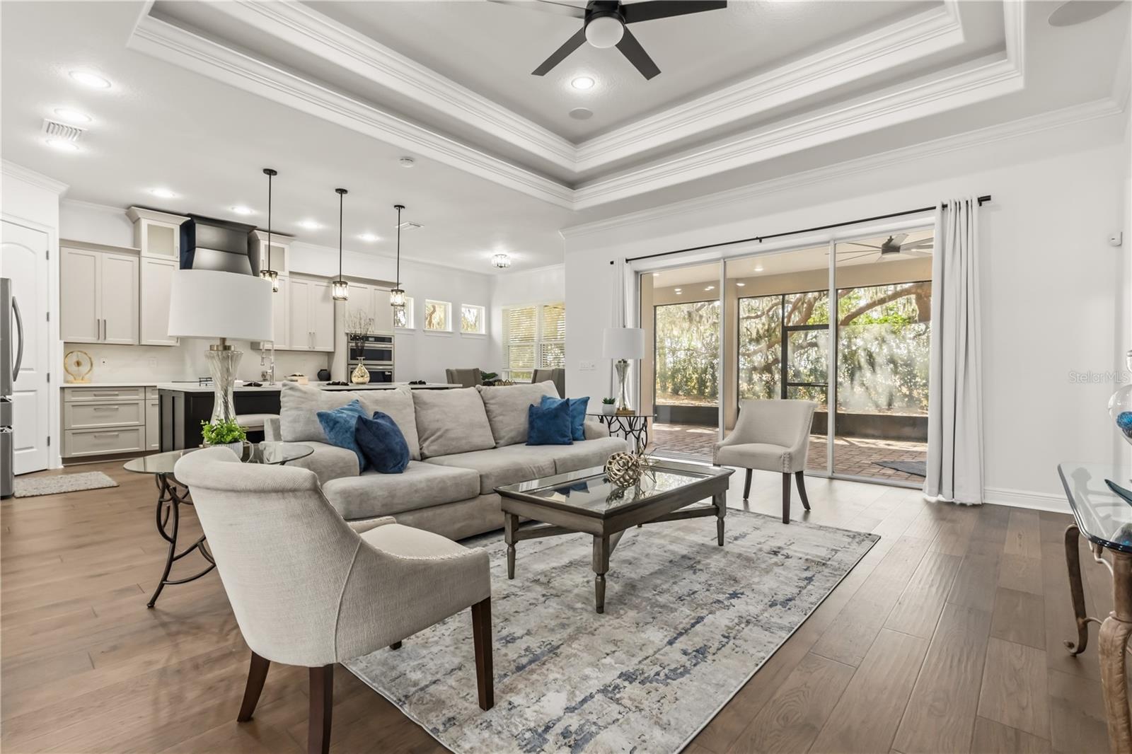 Listing photo id 8 for 32834 Estate Garden Drive