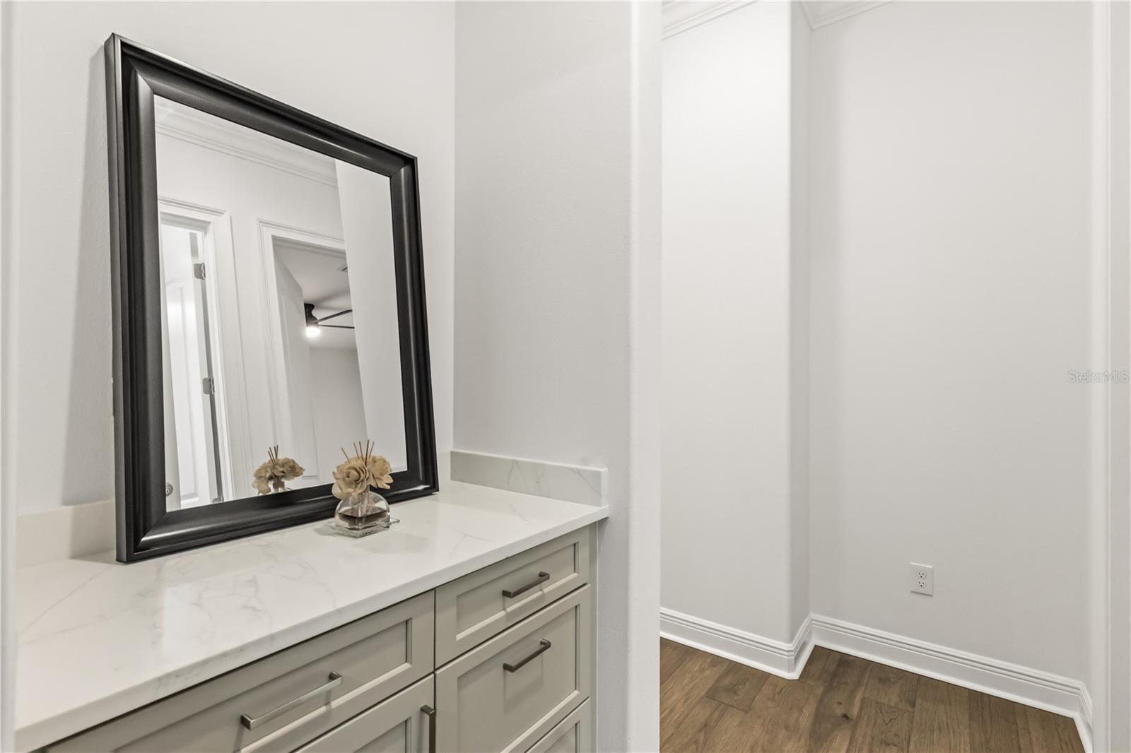 Listing photo id 31 for 32834 Estate Garden Drive