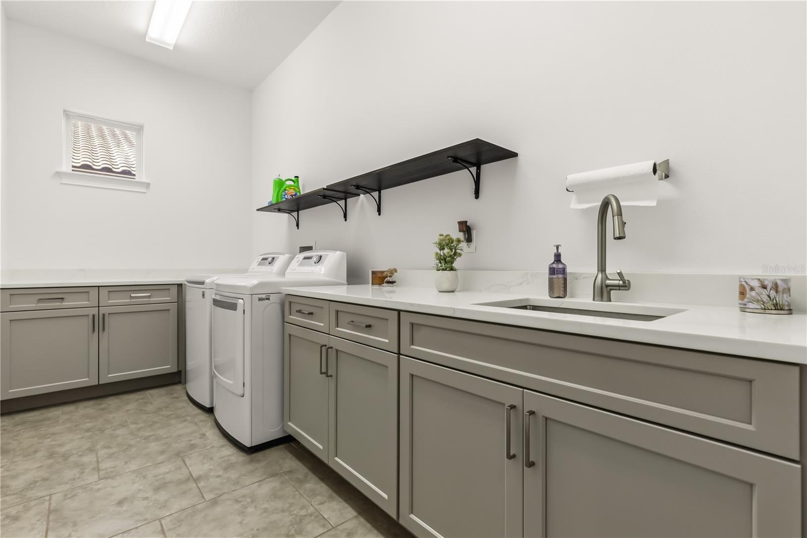 Listing photo id 32 for 32834 Estate Garden Drive