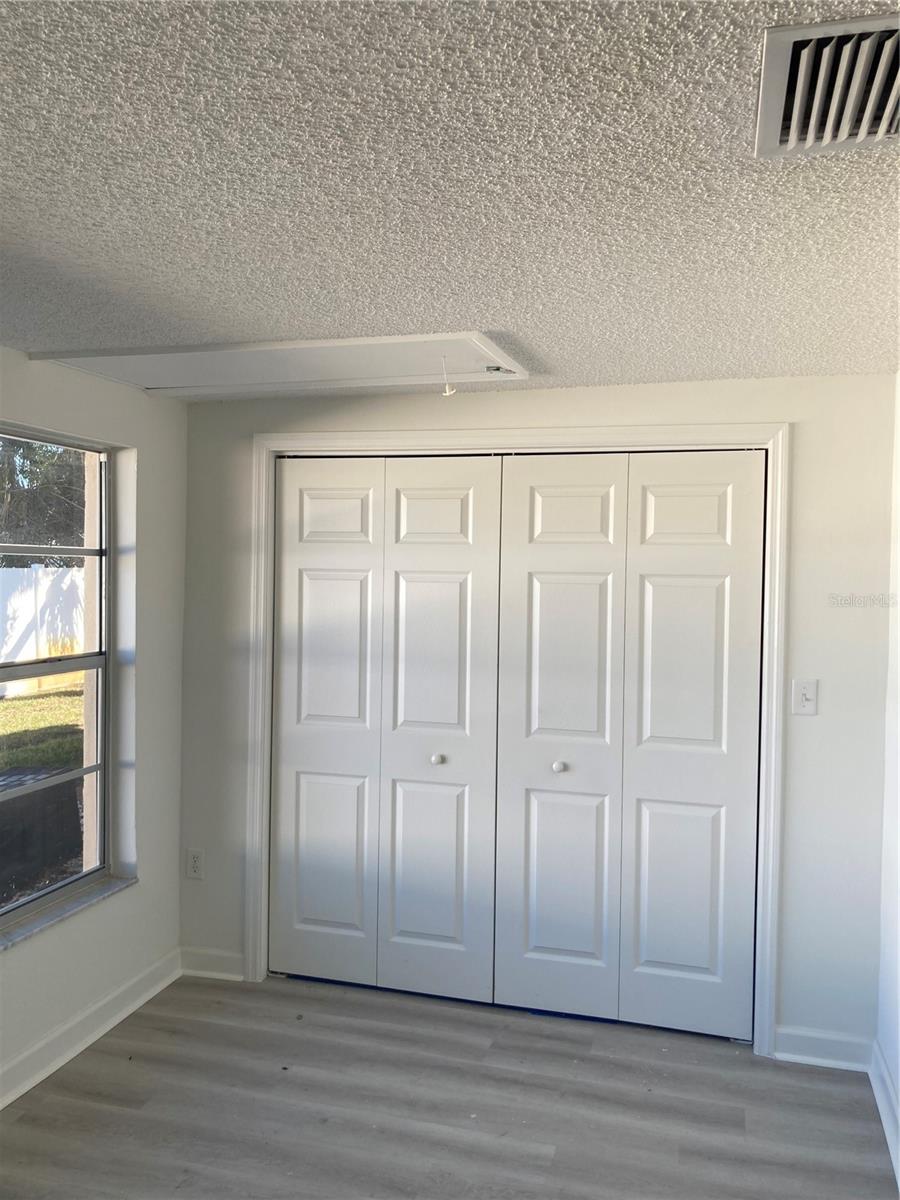 Image 17 of 17 For 3084 Sunstate  4416