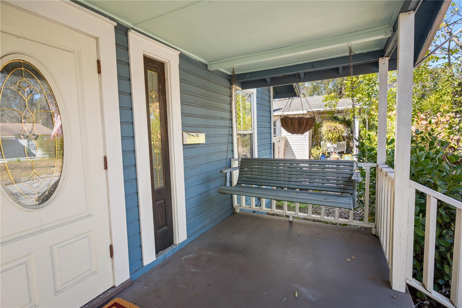 Image 3 of 21 For 6502 Branch Avenue