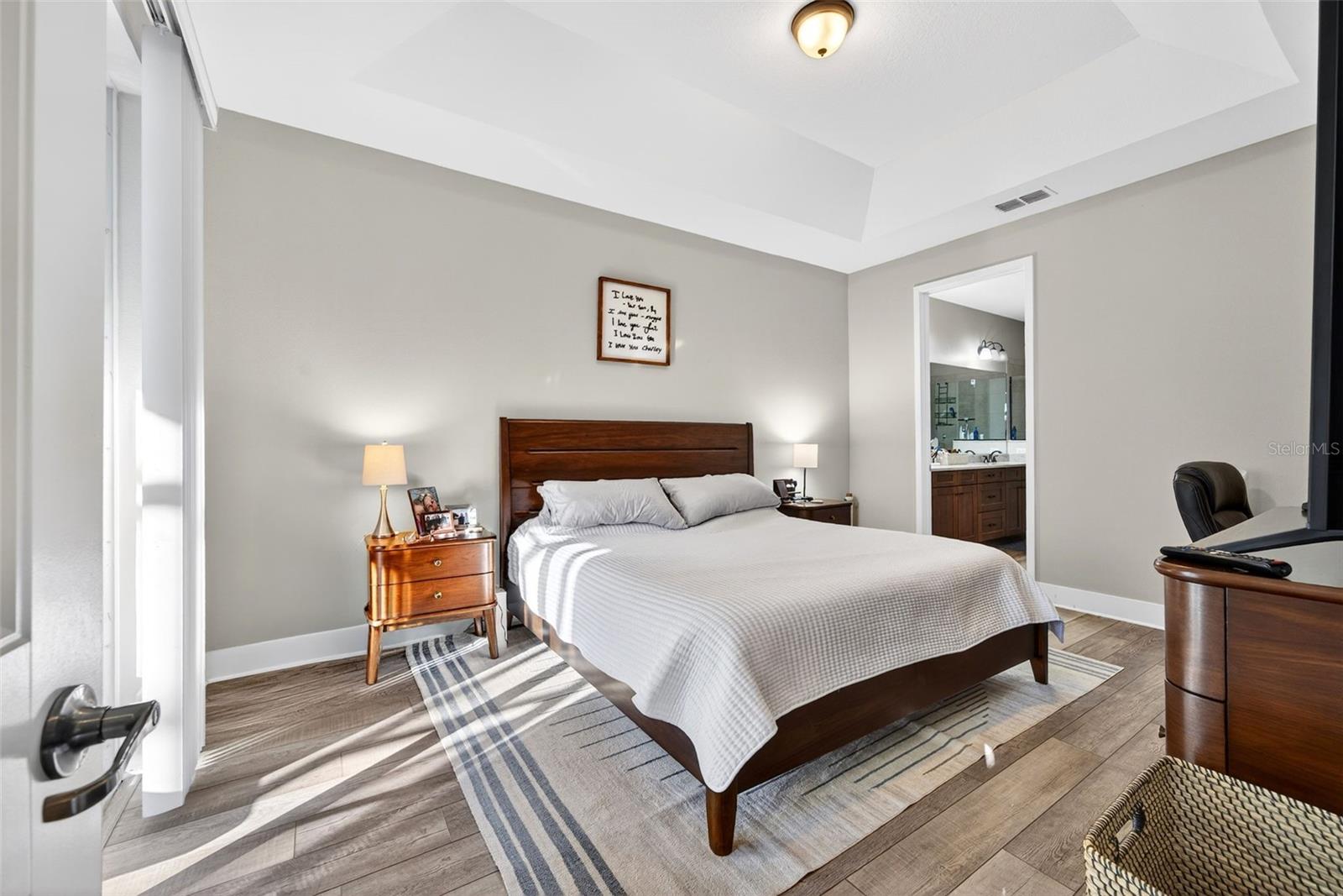 Image 22 of 66 For 5123 Flag Street