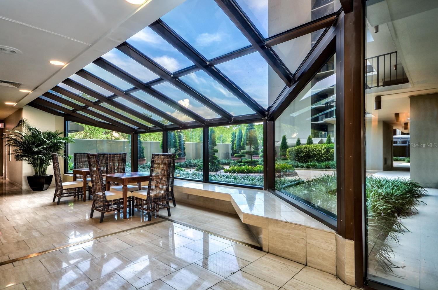 Image 13 of 21 For 3301 Bayshore Boulevard 505c