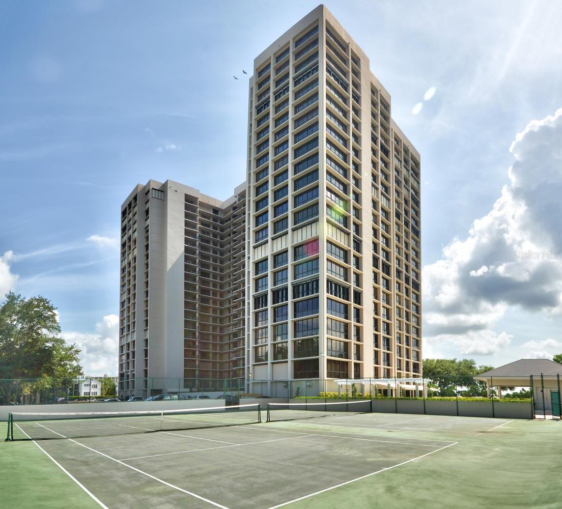 Image 15 of 21 For 3301 Bayshore Boulevard 505c