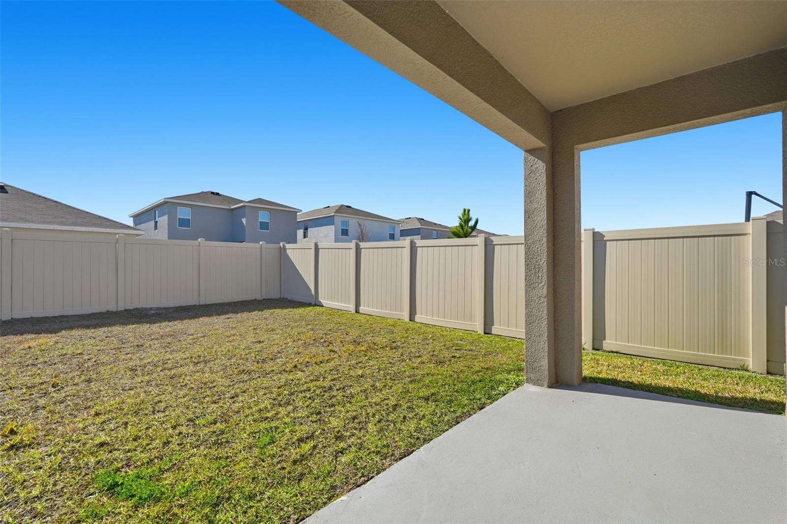 Image 30 of 38 For 33358 Regent Canal Street