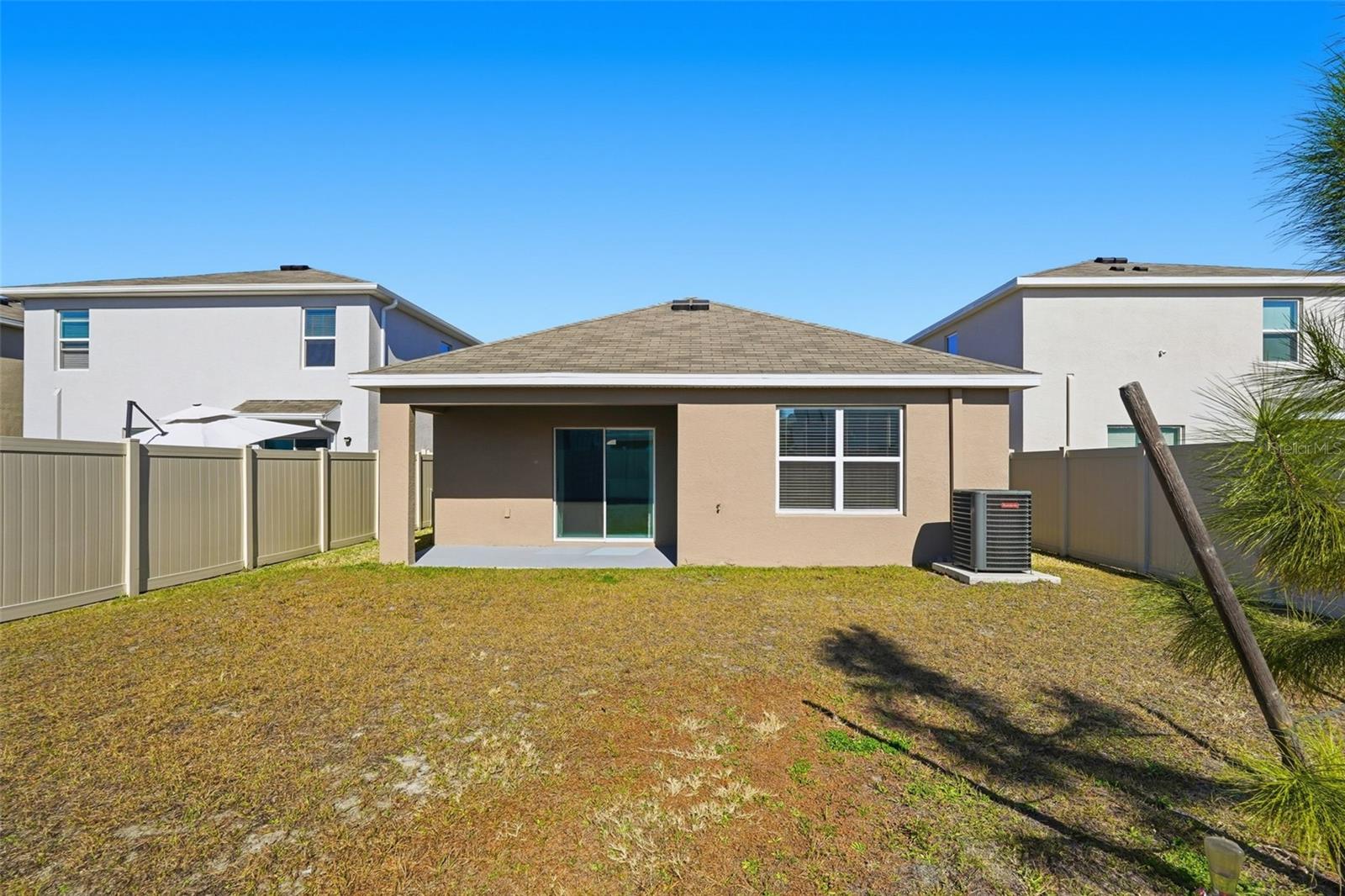 Image 33 of 38 For 33358 Regent Canal Street