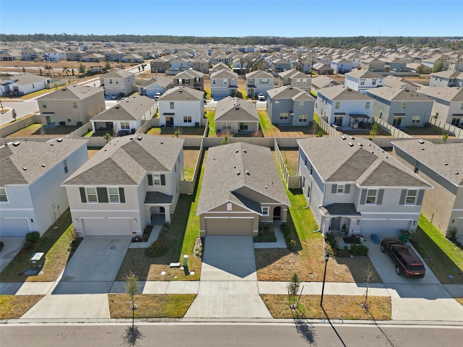 Image 35 of 38 For 33358 Regent Canal Street