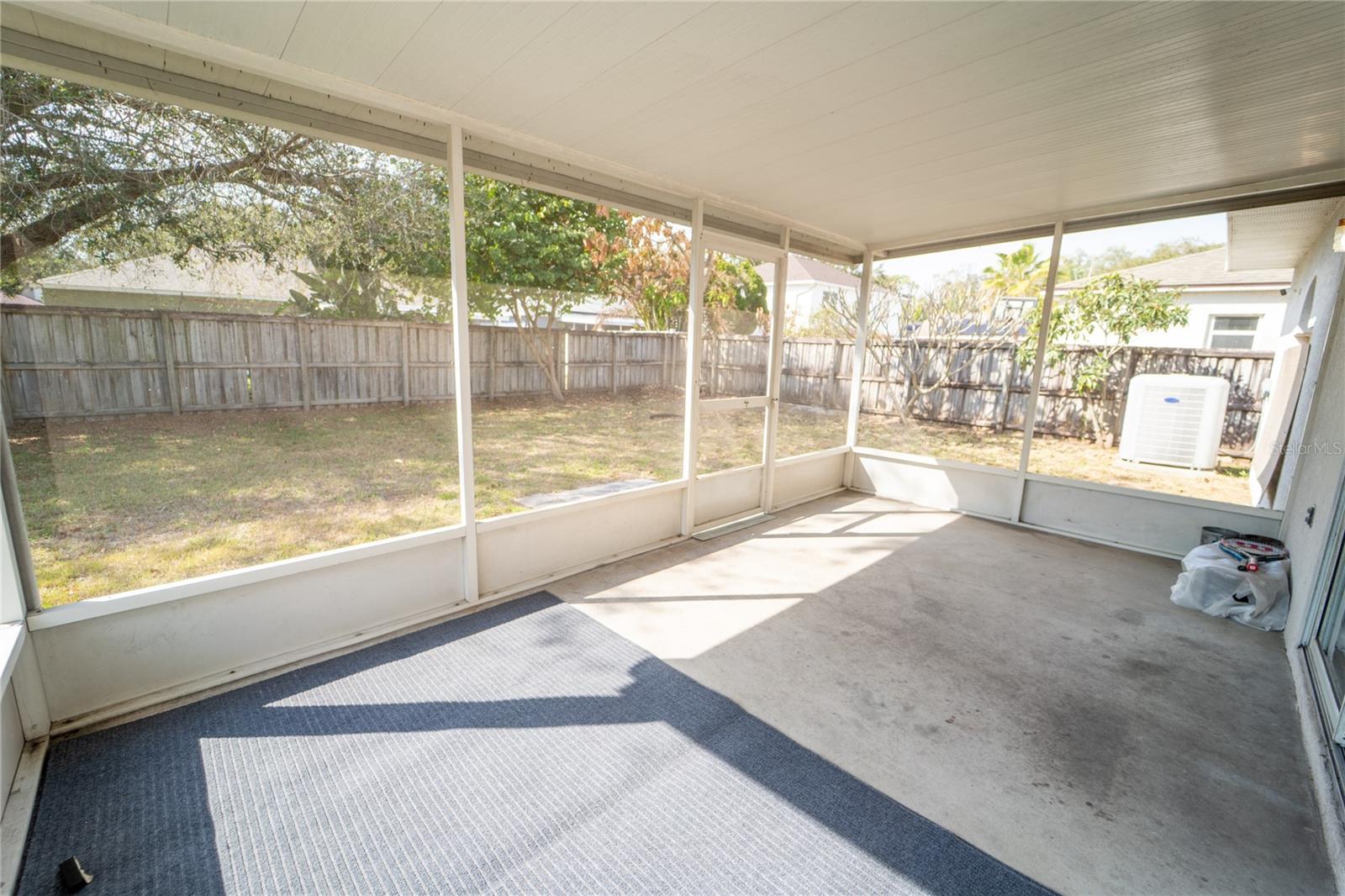 Image 28 of 34 For 10529 Maronda Drive