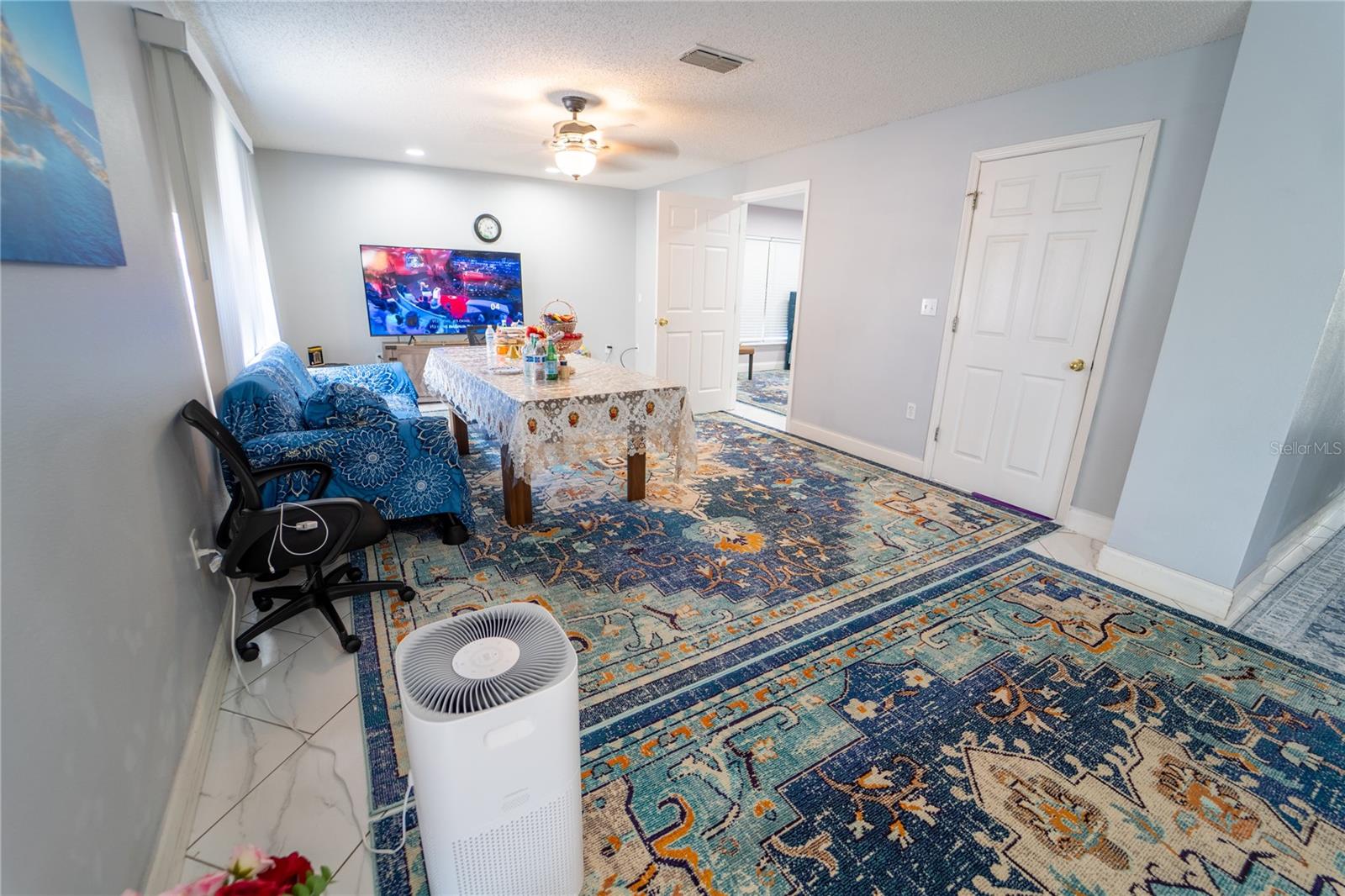 Image 6 of 34 For 10529 Maronda Drive