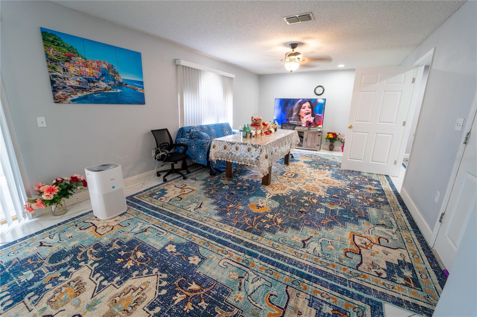 Image 7 of 34 For 10529 Maronda Drive