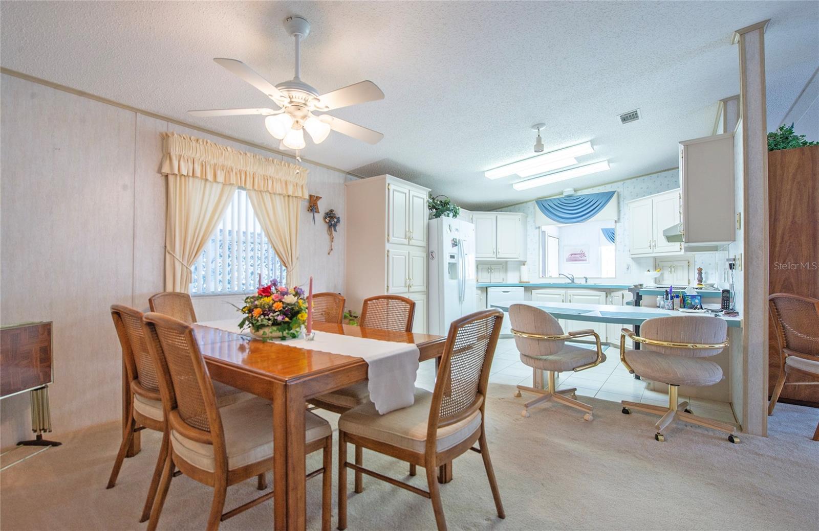 Image 12 of 52 For 428 Pelican Drive S