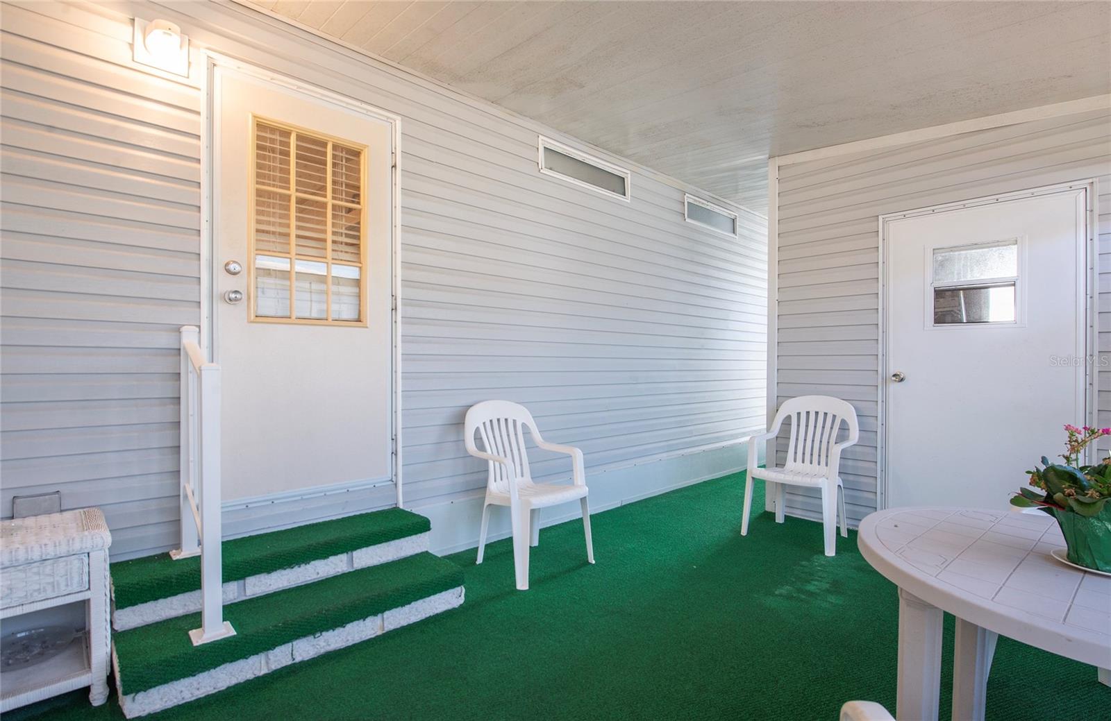 Image 31 of 52 For 428 Pelican Drive S