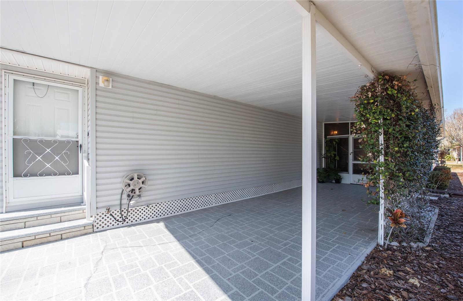 Image 35 of 52 For 428 Pelican Drive S