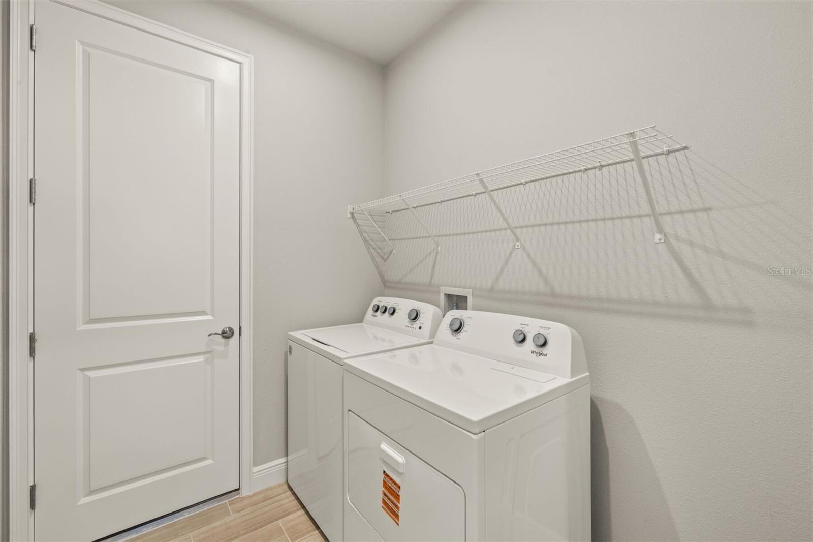 Image 6 of 39 For 18320 Chromata Drive