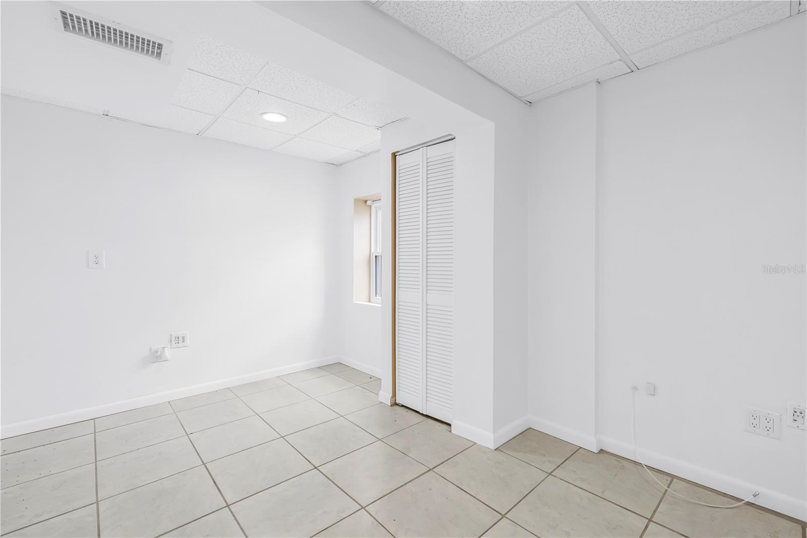 Image 39 of 96 For 546 26th Avenue N