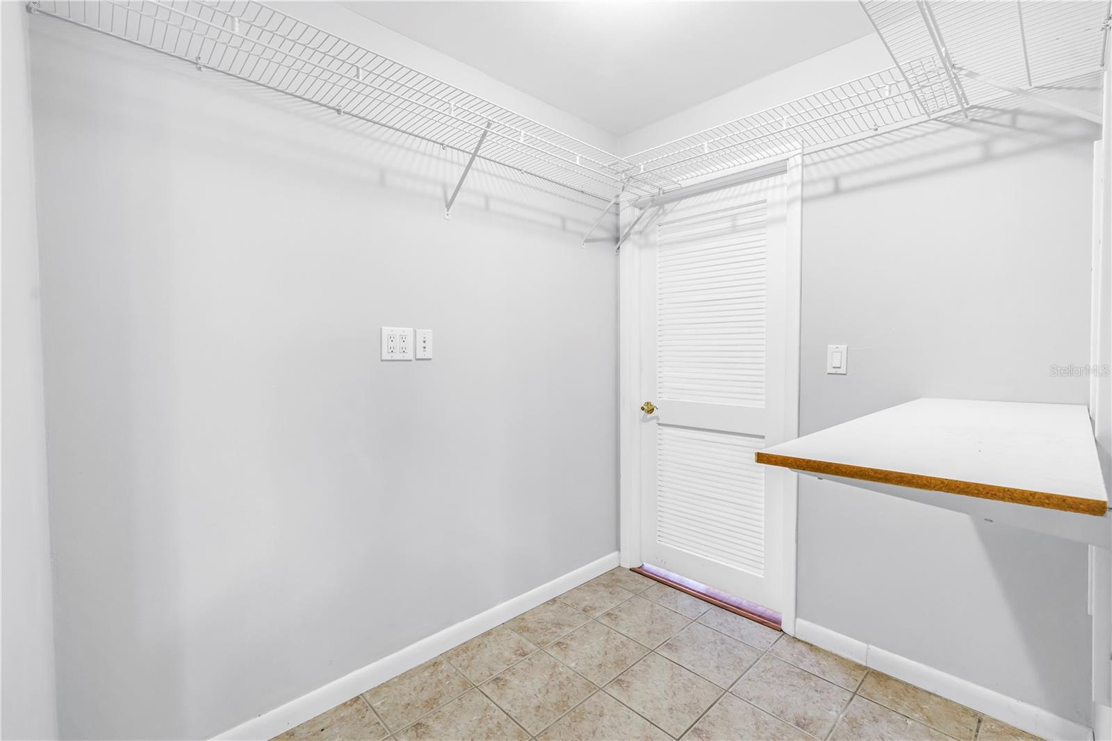 Image 50 of 96 For 546 26th Avenue N