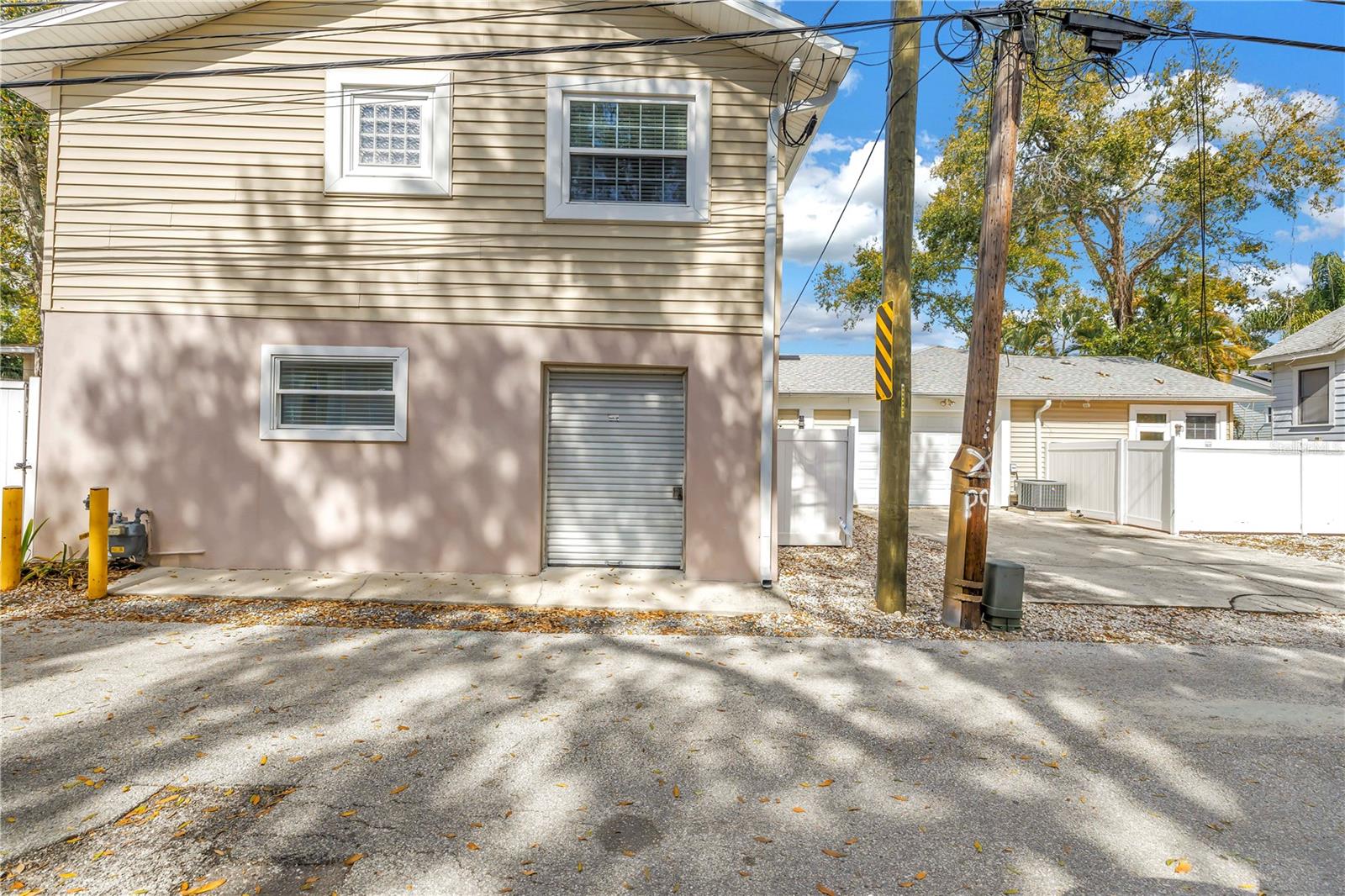 Image 64 of 96 For 546 26th Avenue N