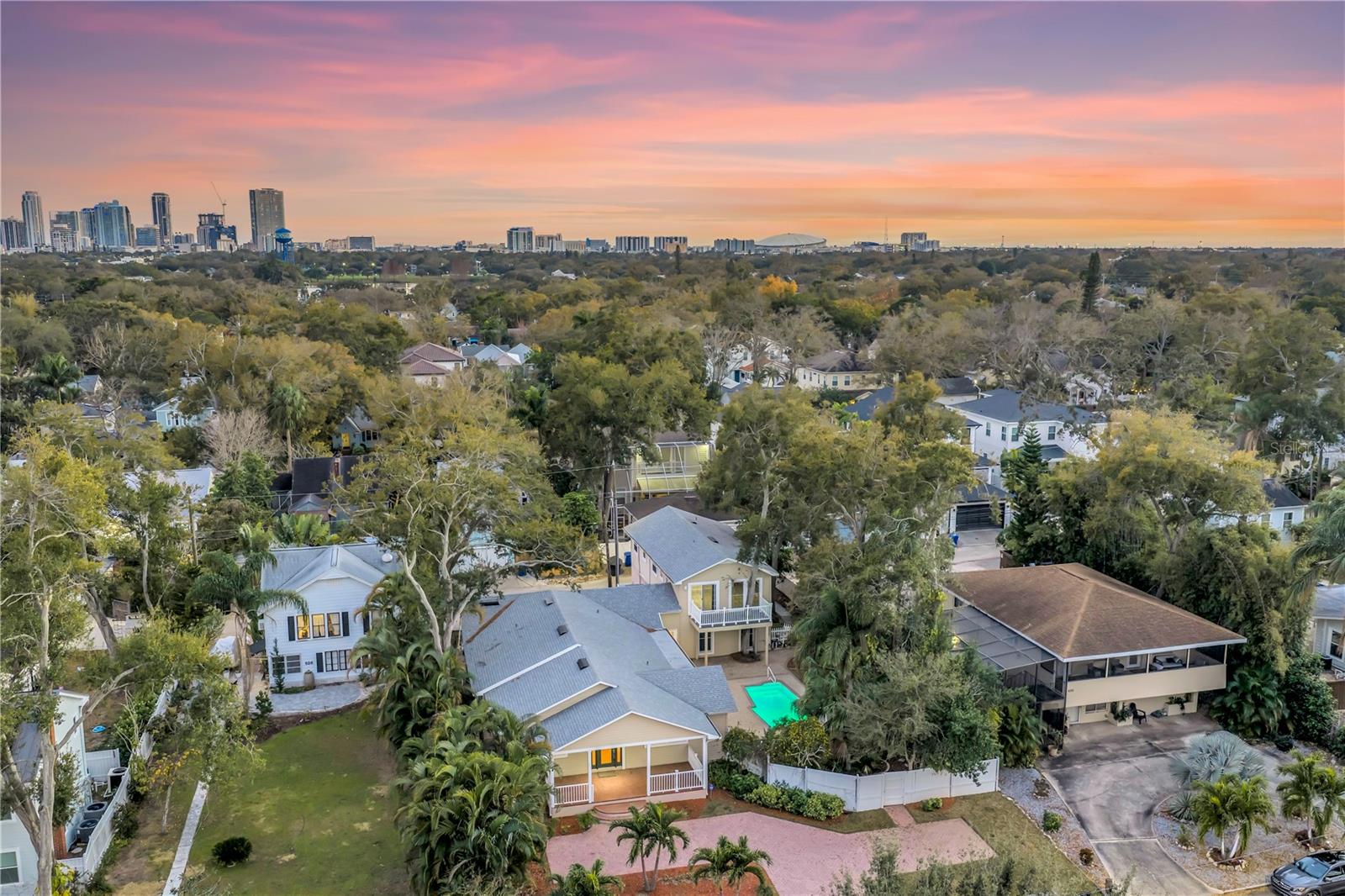 Image 90 of 96 For 546 26th Avenue N