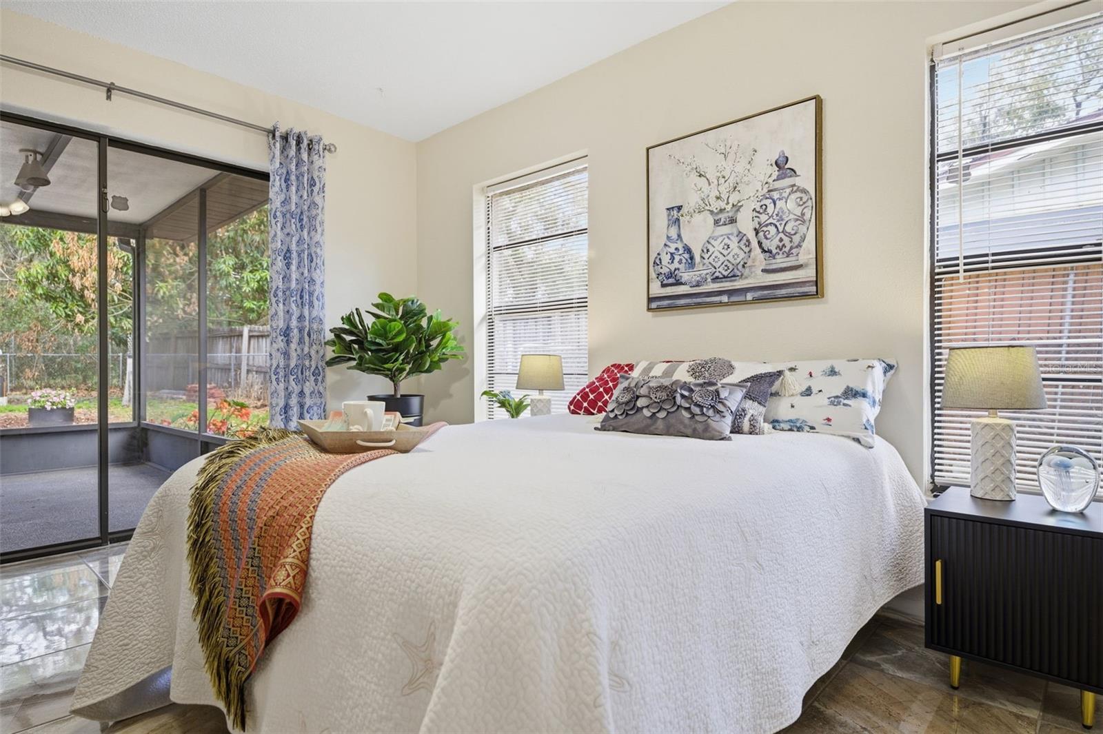 Listing photo id 24 for 314 137th Avenue