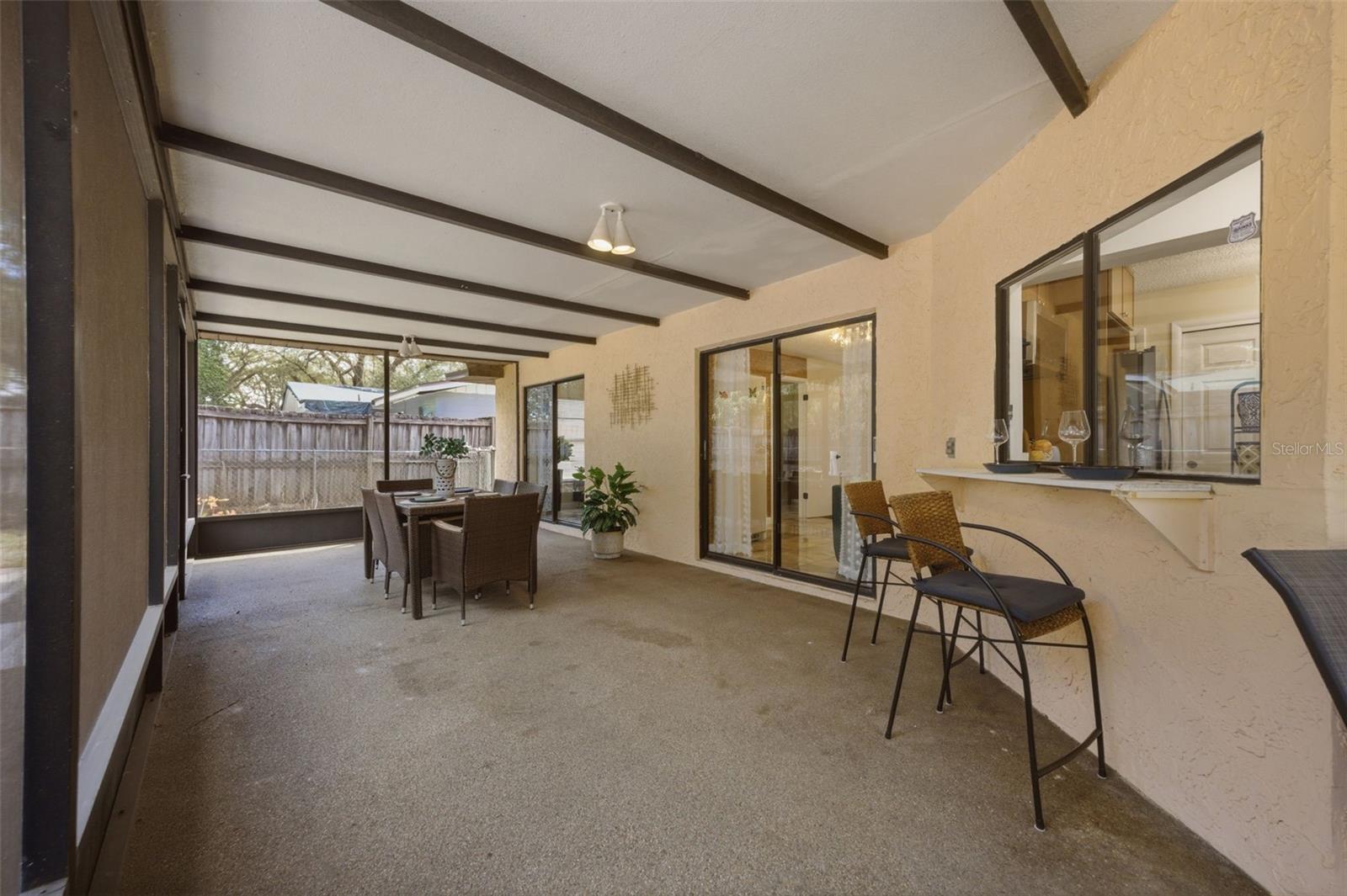 Listing photo id 41 for 314 137th Avenue