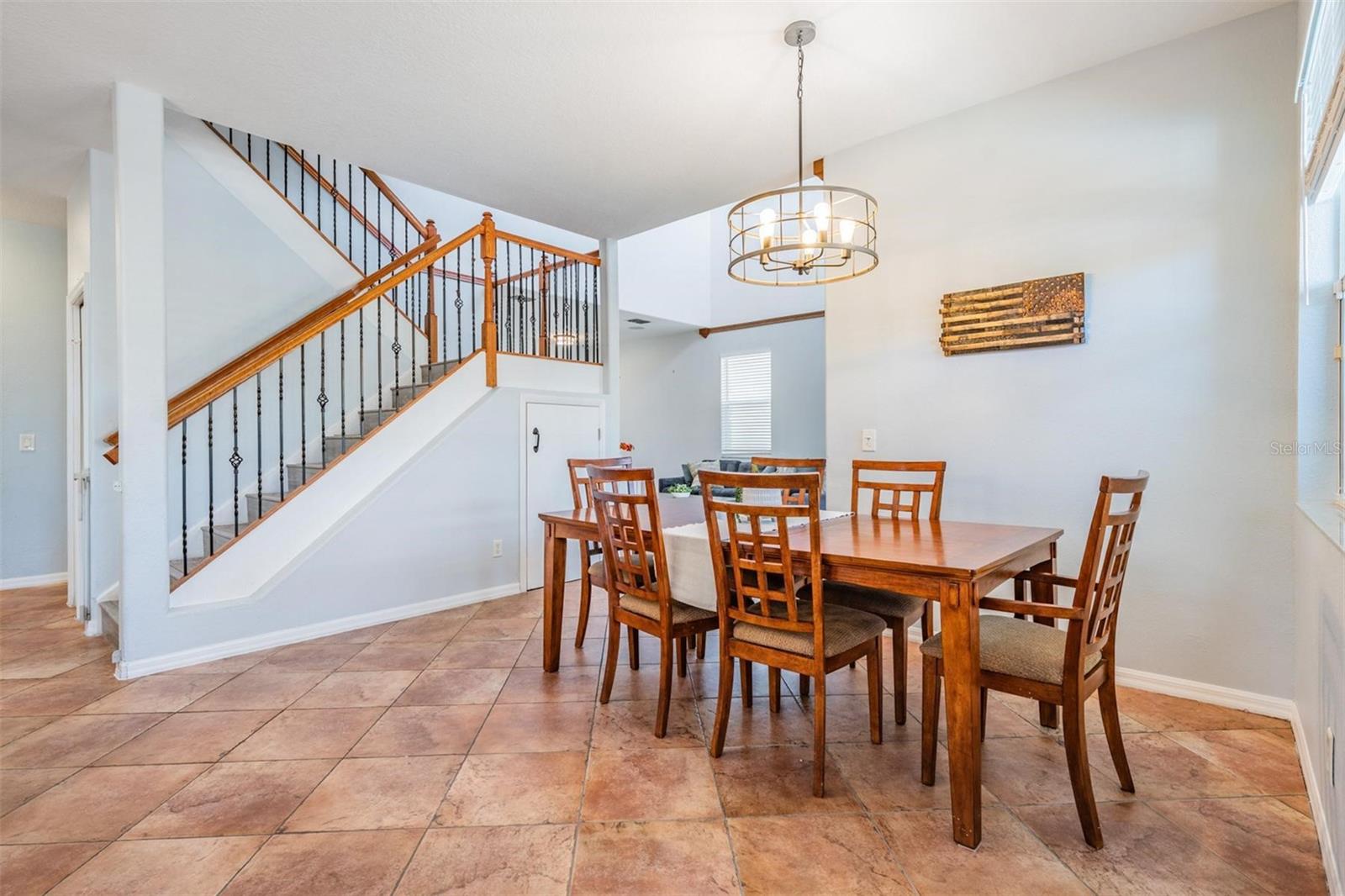 Listing photo id 17 for 9212 Oak Pride Court